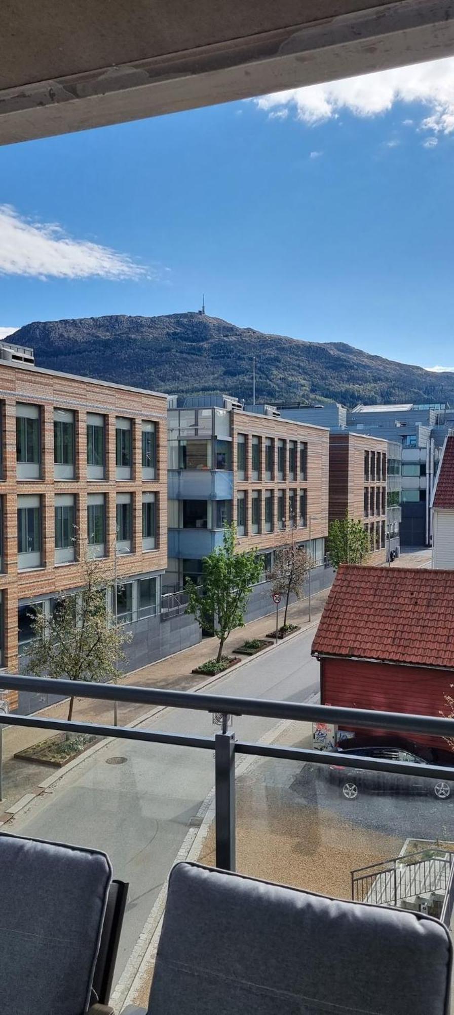 Modern Apartment - Amazing Terrace And Fjord View, Close To City Center ベルゲン エクステリア 写真